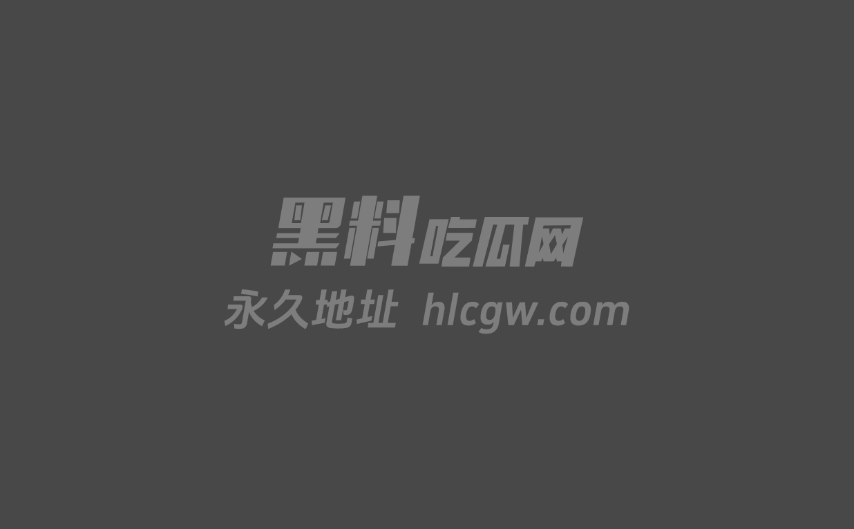 约操极品大一新生!粉嫩大奶被揉到变形 约操极品大一新生!粉嫩大奶被揉到变形
